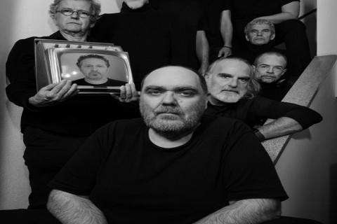 Karnak lança single e clipe “Eu Só Nasci”