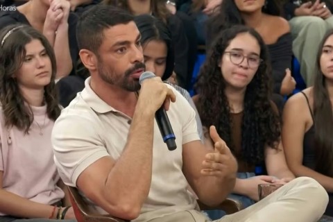 Cauã Reymond revela bullying na infância: 'Minha mãe era HIV positivo'